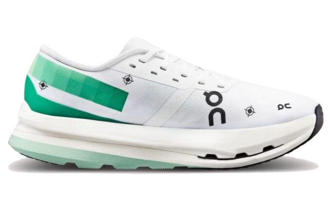 Cloudboom Echo 3 “Undyed White Mint”
