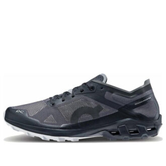 Cloudventure Peak 3 “Black Glacier”