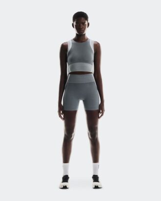 Kvinder Studio Knit Crop