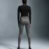 Kvinder Studio Long-T Crop Kvinder Studio Long-T Crop
