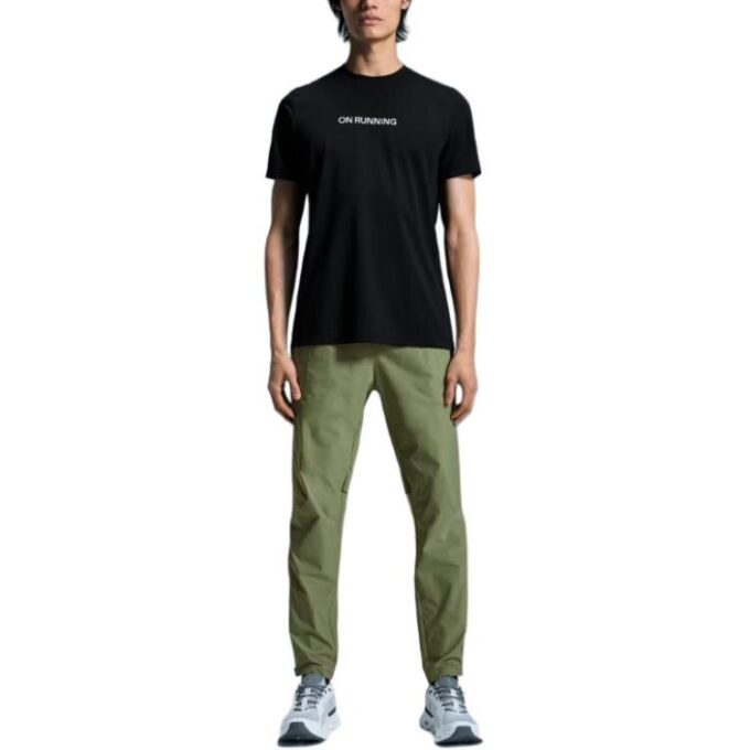 On Run-T T-shirt “Black White”