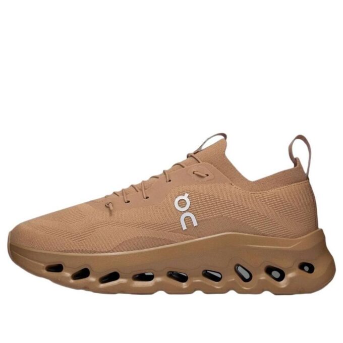 On Running x LOEWE Cloudtilt “Dark Sand”