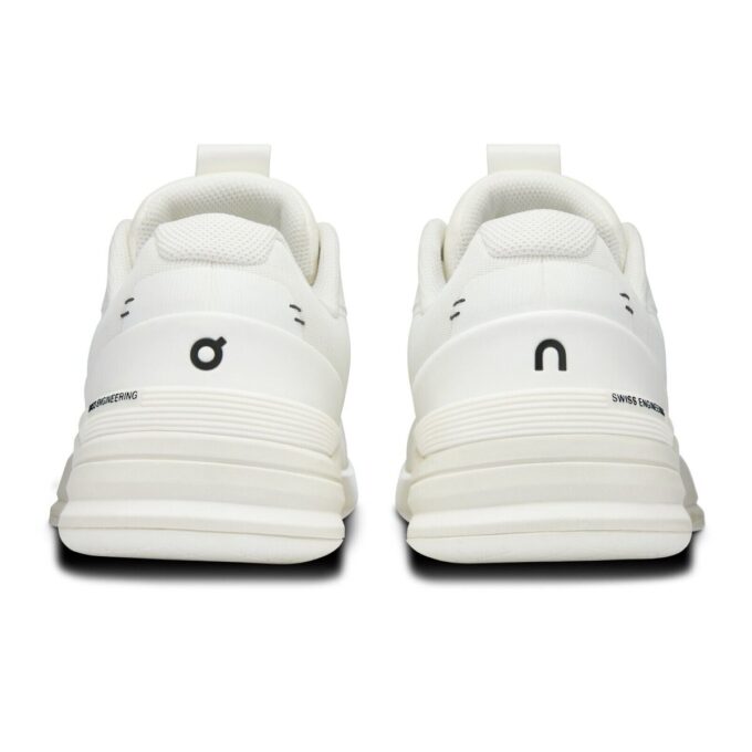 The Roger Pro “Undyed White Black”